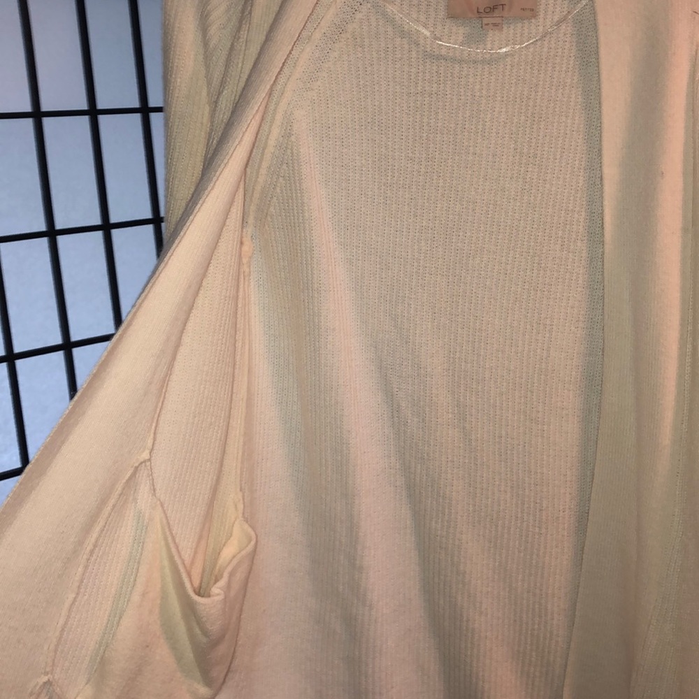 Sweater - Picture 4 of 4